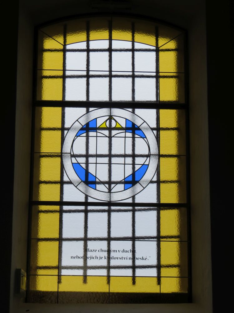 Církevní vitráž Uničov-Renoty